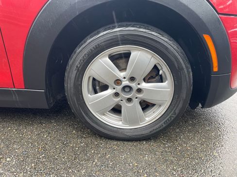 Used 2016 MINI Cooper 2-Door Hardtop image 7