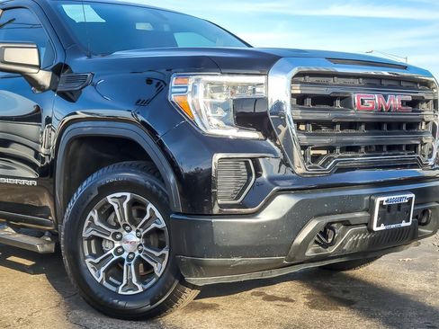 Used 2019 GMC Sierra 1500 4x4 Crew Cab image 2