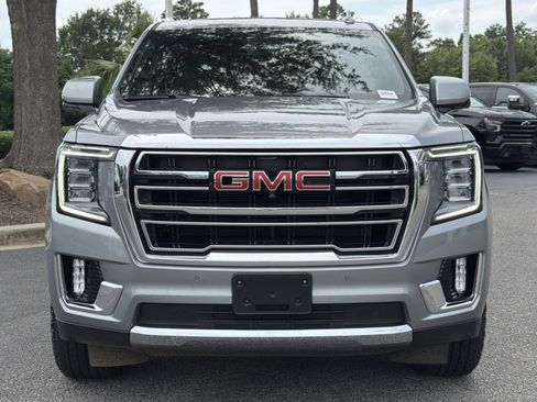 Used 2024 GMC Yukon XL SLT w/ SLT Premium Package AWD/4WD image 8