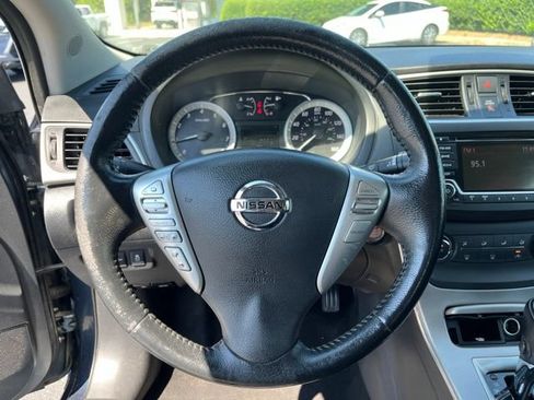 Used 2015 Nissan Sentra SV FWD image 19