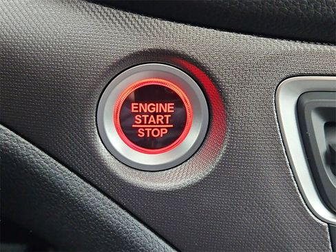 New 2025 Honda Ridgeline RTL image 14