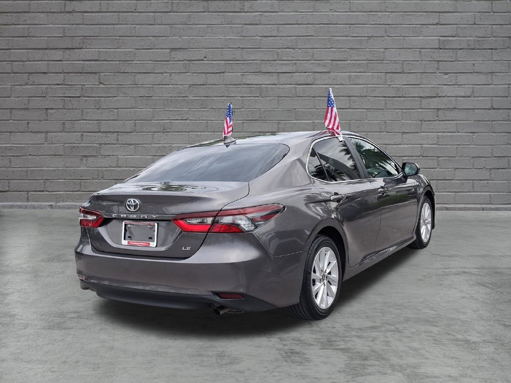 Used 2024 Toyota Camry LE FWD image 10