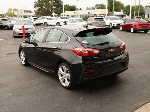 Used 2017 Chevrolet Cruze Premier FWD image 7