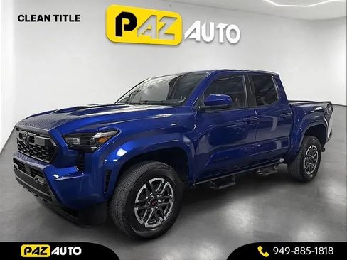 Used 2025 Toyota Tacoma TRD Sport AWD/4WD image 1