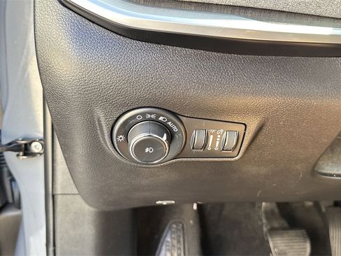 Used 2023 Jeep Compass Latitude w/ Sun and Sound Group image 57