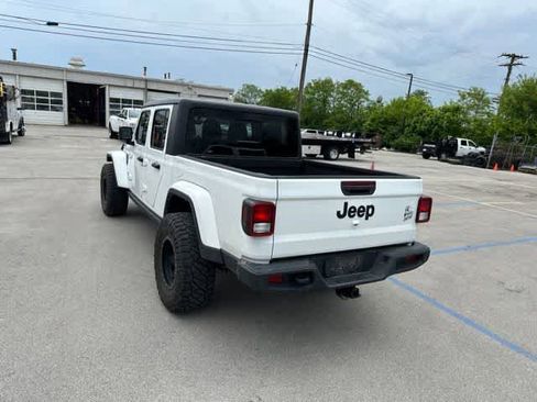 Used 2021 Jeep Gladiator Sport AWD/4WD image 16