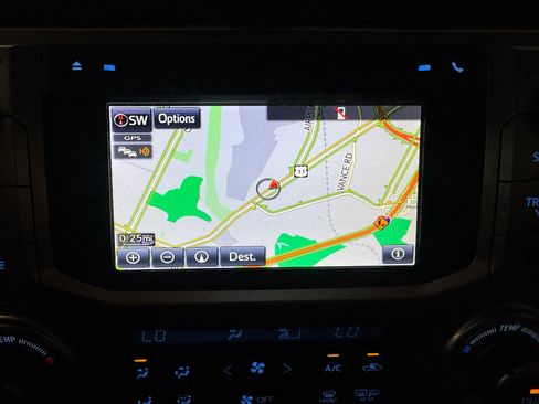 Used 2019 Toyota 4Runner Limited image 30