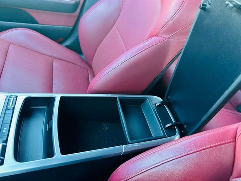 Used 2019 Kia Stinger GT1 image 33