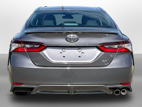 Used 2024 Toyota Camry SE FWD image 4