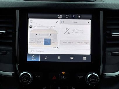 New 2026 RAM 1500 4x4 Crew Cab