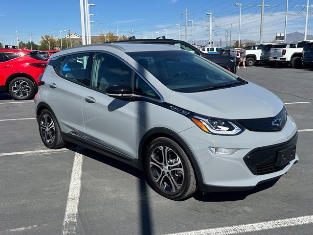 Used 2021 Chevrolet Bolt Premier w/ Infotainment Package FWD image 9