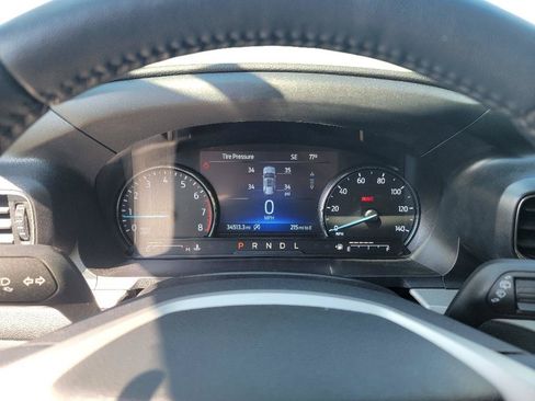 Used 2023 Ford Explorer XLT w/ Equipment Group 202A AWD/4WD image 14