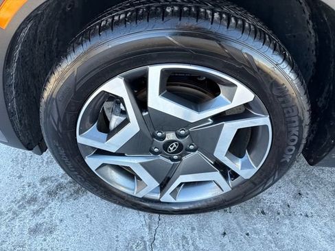 Used 2025 Hyundai Palisade Limited AWD/4WD image 45