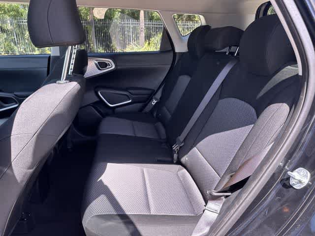 Used 2024 Kia Soul LX w/ Option Group 015 FWD image 25