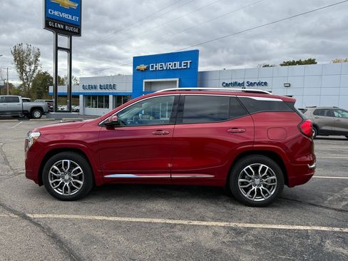 Certified 2022 GMC Terrain Denali w/ Denali Premium Package image 2