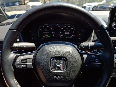 Used 2025 Honda Civic Sport image 19