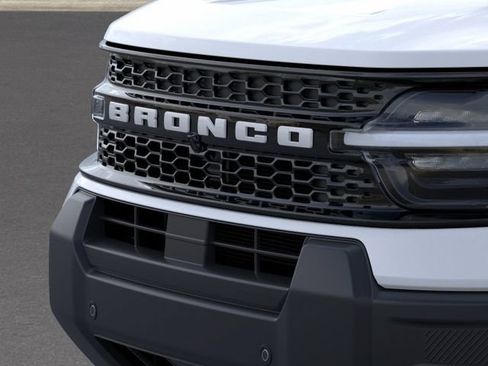 New 2026 Ford Bronco Sport Outer Banks w/ Outer Banks Tech Package+ AWD/4WD image 17