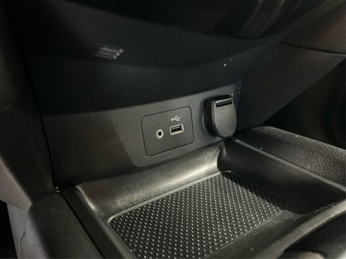 Used 2020 Nissan Rogue Sport SV FWD image 31