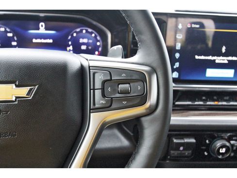 Used 2025 Chevrolet Silverado 1500 LT w/ LPO, Dark Essentials Package RWD image 24