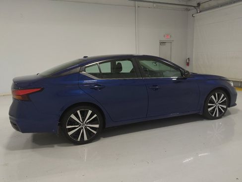Used 2020 Nissan Altima 2.5 SR FWD image 10