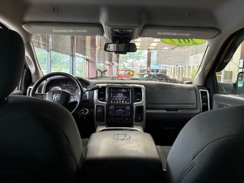 Used 2017 RAM 3500 Big Horn w/ Sport Appearance Group image 25