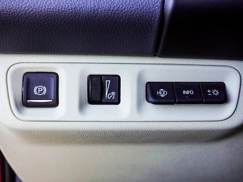 Used 2023 GMC Acadia Denali w/ Denali Ultimate Package image 44