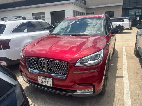 Used 2020 Lincoln Aviator Reserve w/ Equipment Group 202A AWD/4WD image 1