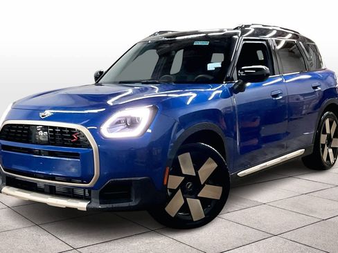 Certified 2025 MINI Cooper Countryman S image 1
