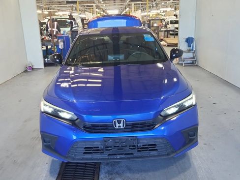 Used 2023 Honda Civic Sport image 6