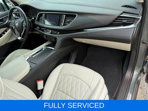 Used 2023 Buick Enclave Avenir w/ Avenir Technology Package AWD/4WD image 26