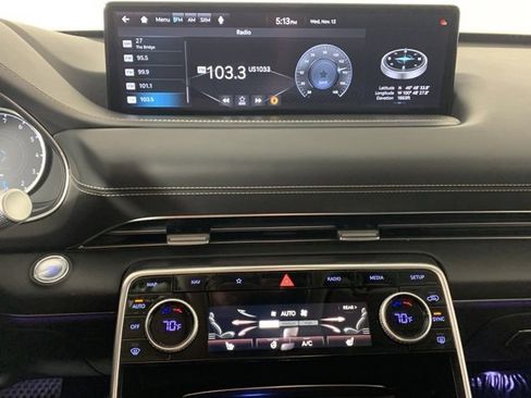 Used 2024 Genesis GV80 2.5T image 7