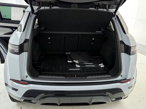 Used 2024 Land Rover Range Rover Evoque Dynamic SE AWD/4WD image 19