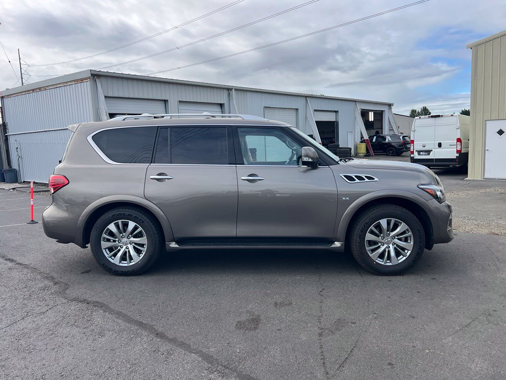 Used 2017 INFINITI QX80 4WD w/ Driver Assistance Package image 6
