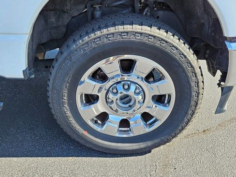 Used 2023 Ford F250 Lariat w/ Lariat Ultimate Package image 16