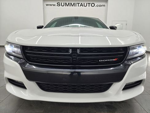Used 2017 Dodge Charger SXT w/ AWD Plus Group image 21