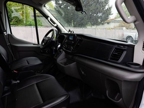 Used 2023 Ford Transit 250 Medium Roof RWD image 21