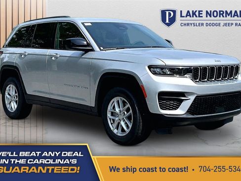 New 2026 Jeep Grand Cherokee Laredo RWD image 1