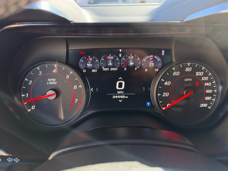 Used 2022 Chevrolet Camaro SS RWD image 28