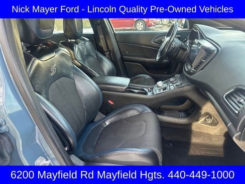 Used 2015 Chrysler 200 S image 10
