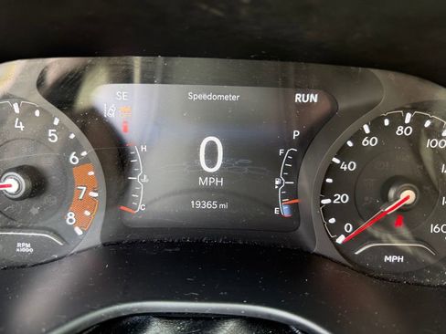 Used 2022 Jeep Compass Altitude image 7