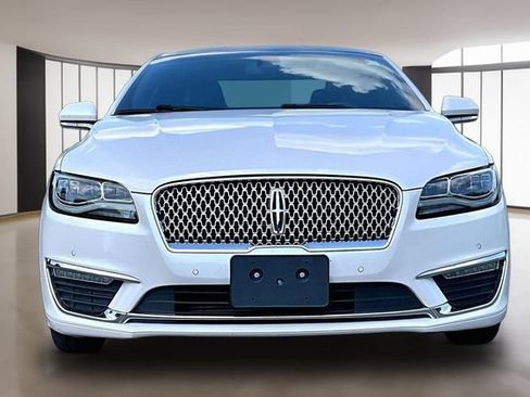 Used 2017 Lincoln MKZ Reserve w/ Luxury Package FWD image 2