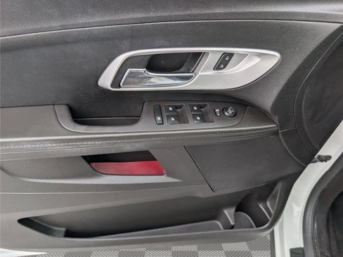 Used 2014 Chevrolet Equinox LS FWD image 18