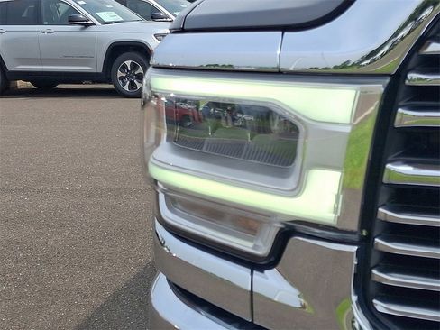 Used 2021 RAM 2500 Laramie image 9