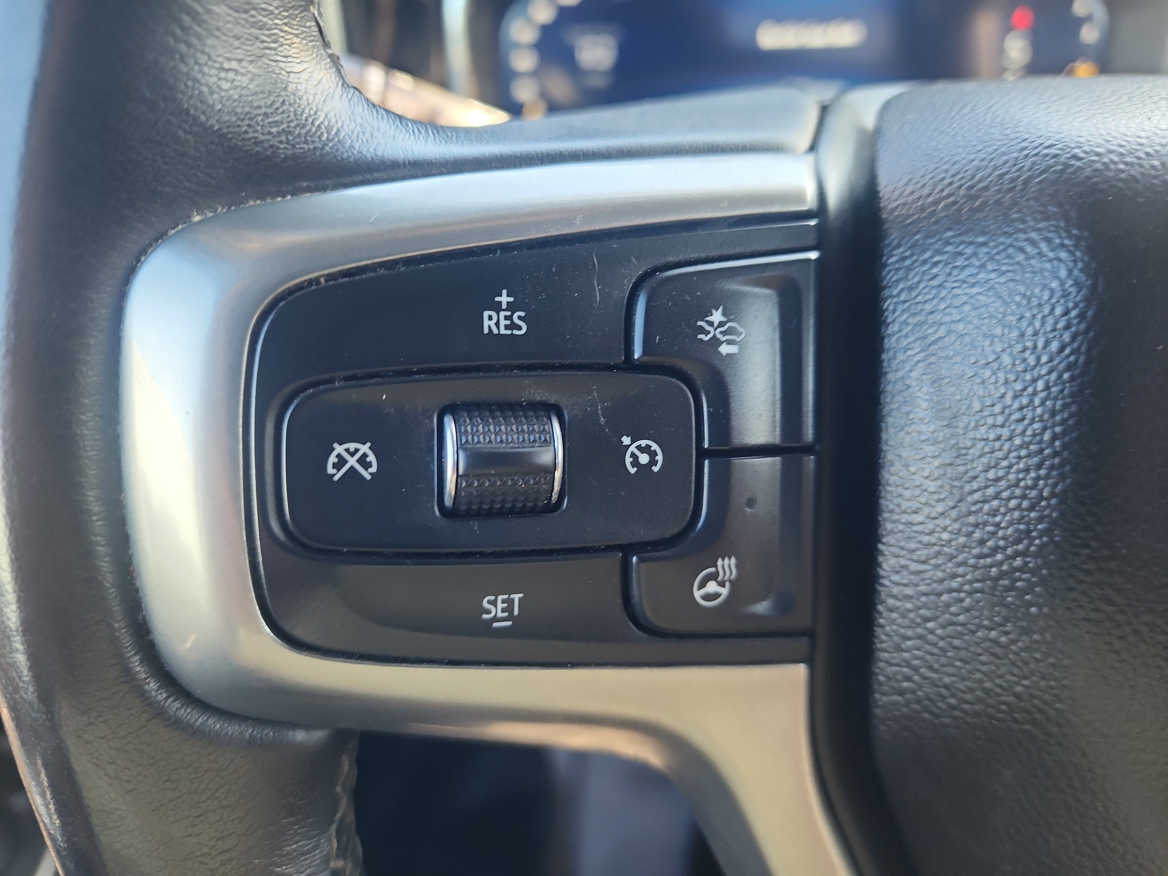 Certified 2022 Chevrolet Silverado 1500 LT AWD/4WD image 20