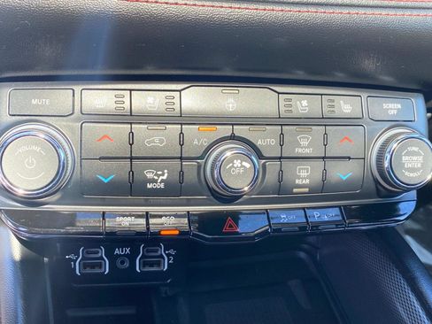 Used 2023 Dodge Durango R/T image 13