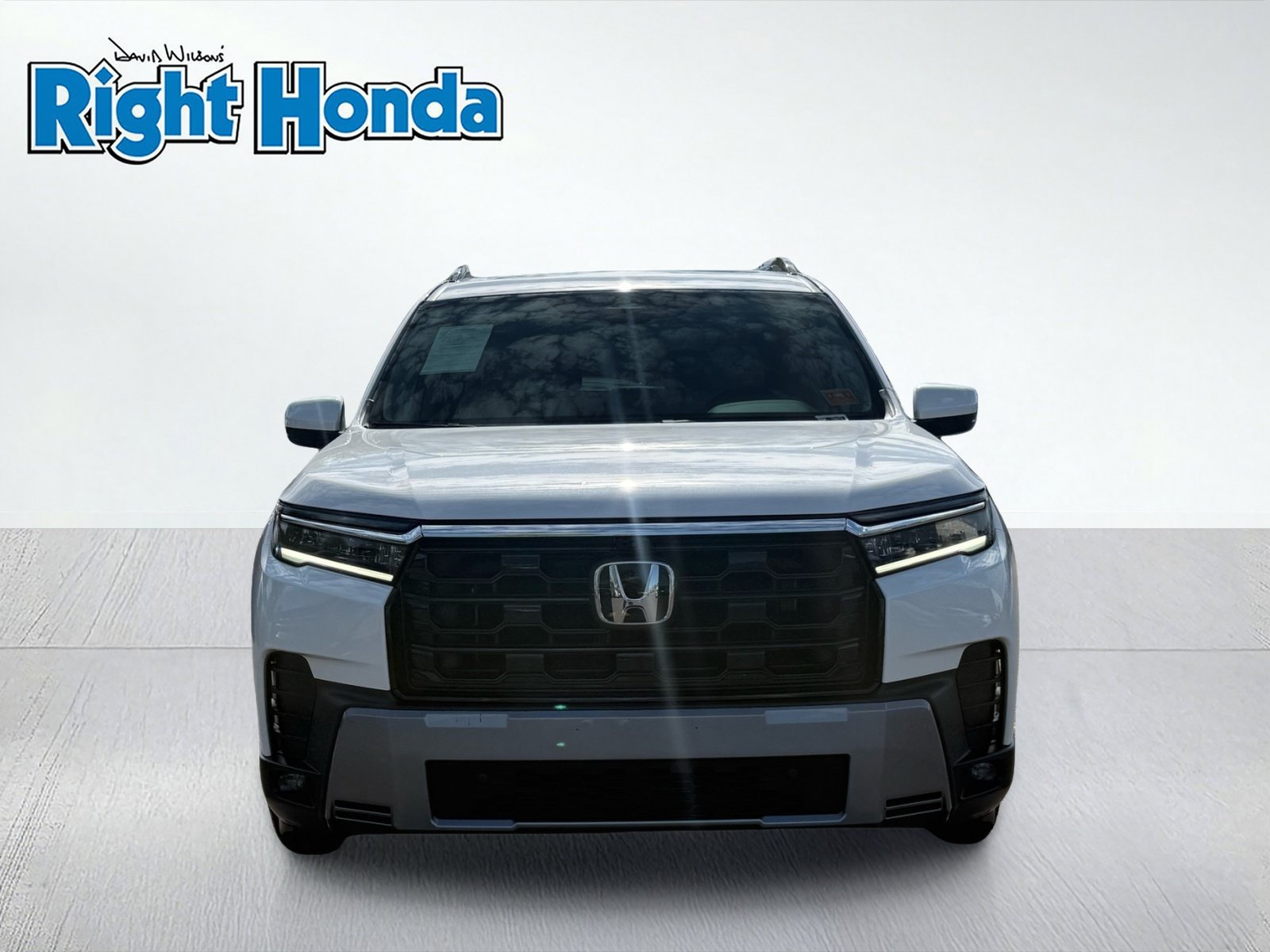 Used 2026 Honda Pilot Touring image 5