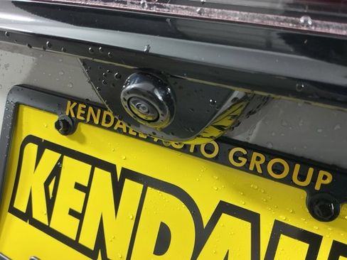 Used 2025 Lincoln Aviator Reserve w/ Equipment Group 201A image 9