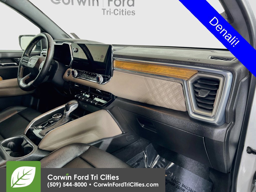 Used 2024 GMC Canyon Denali AWD/4WD image 29