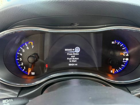 Used 2020 Jeep Grand Cherokee Limited AWD/4WD image 20