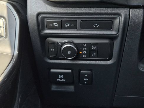Used 2022 Ford F150 XLT w/ Equipment Group 302A High AWD/4WD image 15